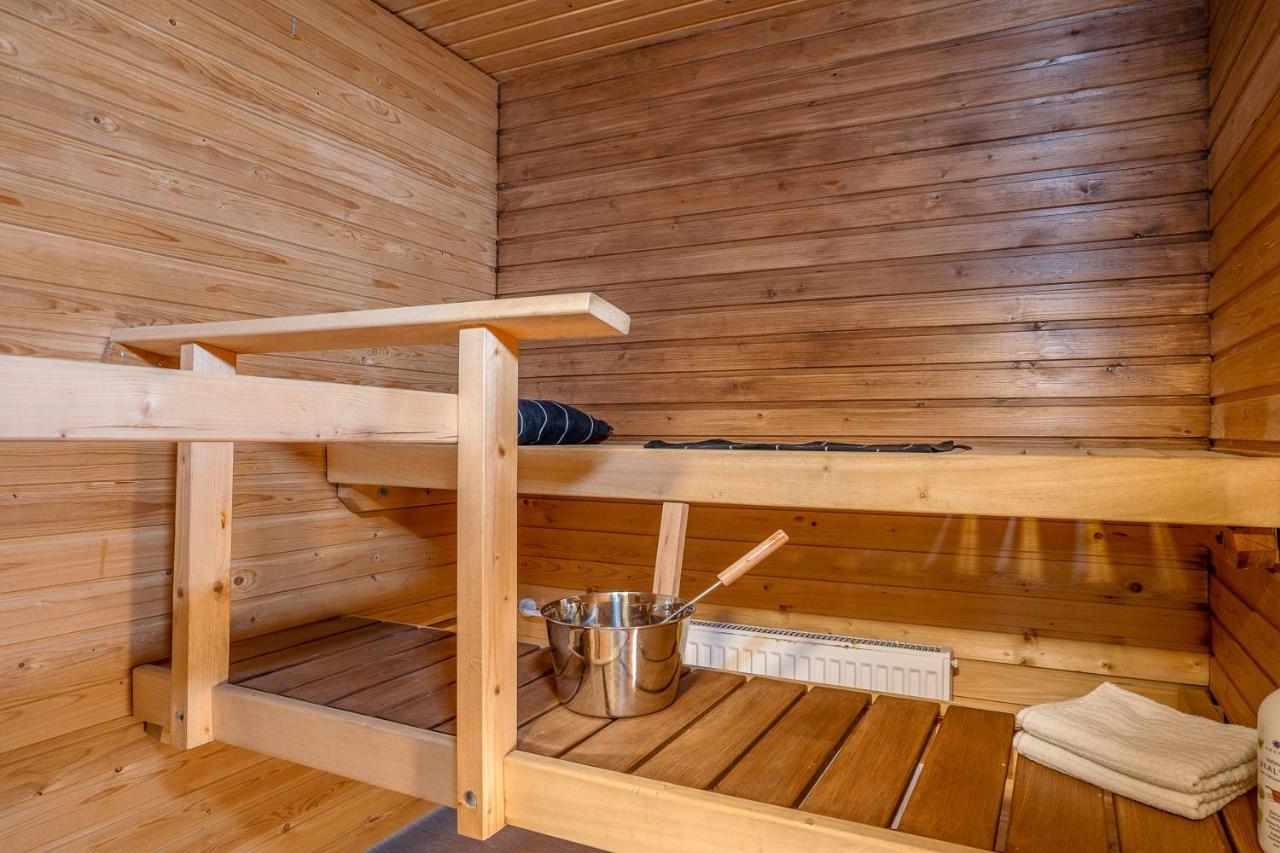 Apartment Sleepwell Sukkula With Private Sauna And Parking Åbo Exteriör bild