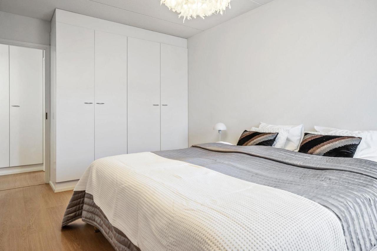 Apartment Sleepwell Sukkula With Private Sauna And Parking Åbo Exteriör bild